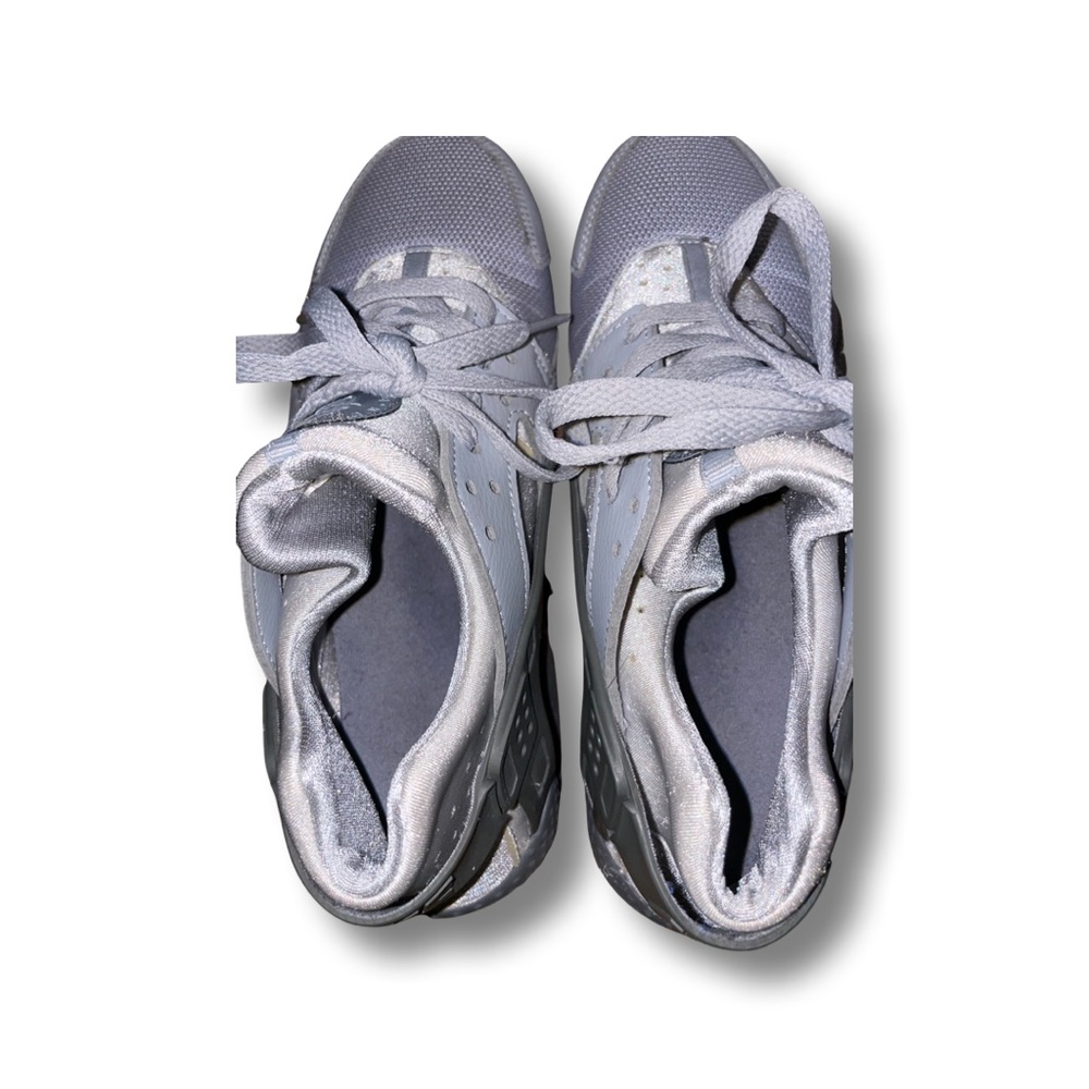 Grey Nike Huaraches